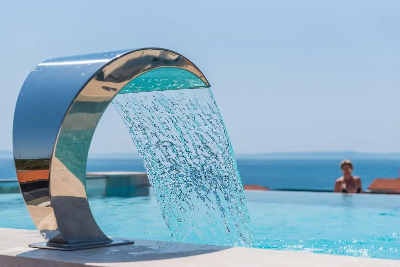 アパート Grandpalazzo With Rooftop Swimming Pool ヴィル クロアチア